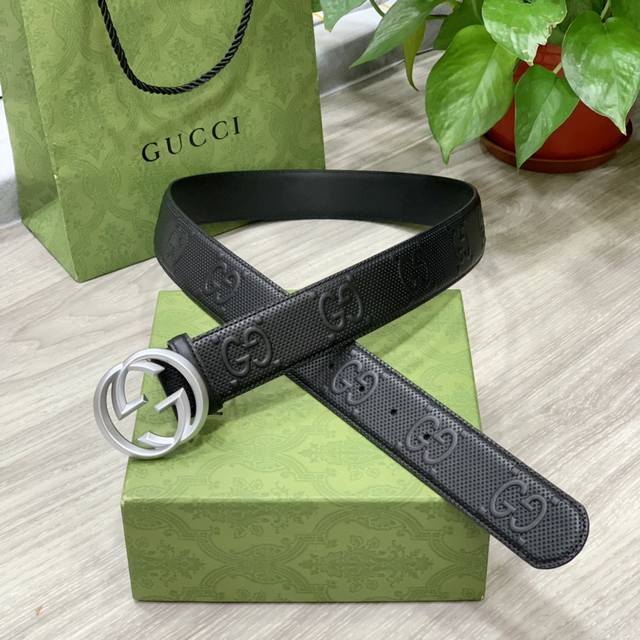 配全套包装礼盒 Gucci.古驰 全套包装 3.8cm进口小牛皮压花, 专柜正品1:1完美复刻. 原版底皮, 采用热压印技术的Gucci Signature皮革