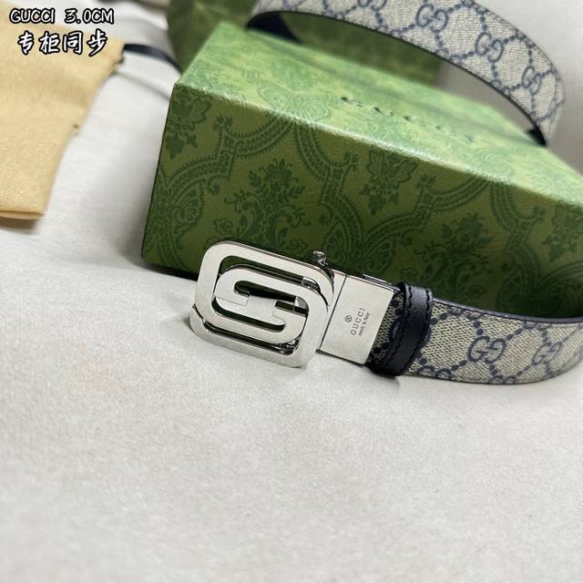 古琦gucci 宽度3.0 Cm 原单版本 简单大方双面使用 五金可以旋转 精品五金 佩戴效果非常不错 送礼自用最佳推荐