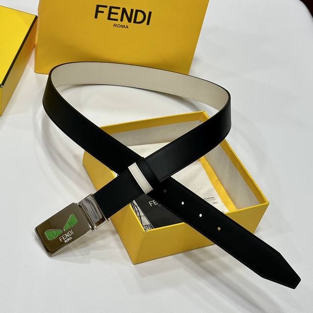 Fendl 小怪兽 专柜同款 宽35Mm 原单进口双面头层牛皮 搭配原版尾夹扣 完美的手感.油边 出众的细节 高清实拍 货真价实 品质保证