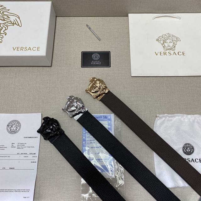 品牌 范思哲versace 等级 原单私货.进口头层牛皮沙底 专柜售 堪比正品 油边精致 电脑车线 手感柔软.实物拍摄无修饰 上身效果超好 长度可裁剪.配专柜全