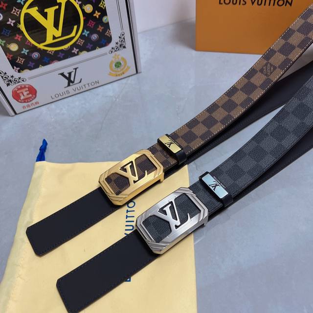 品名 Lv 路易 威登原单 材质 原单牛皮腰带 百分百头层牛皮腰带保证真皮 24K纯钢扣 专柜原单品质 做工精细 时尚大牌 送人自用首选 包装 请认准如图专柜包