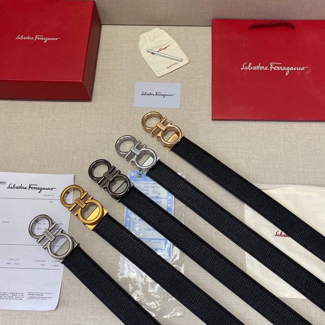 品牌 菲拉格慕ferragamo P 等级 原版品质 头层牛皮 专柜售经典爆款开模 油边精致 电脑车线 手感柔软 实物拍摄无修饰 上身效果超好 长度可裁剪 配专