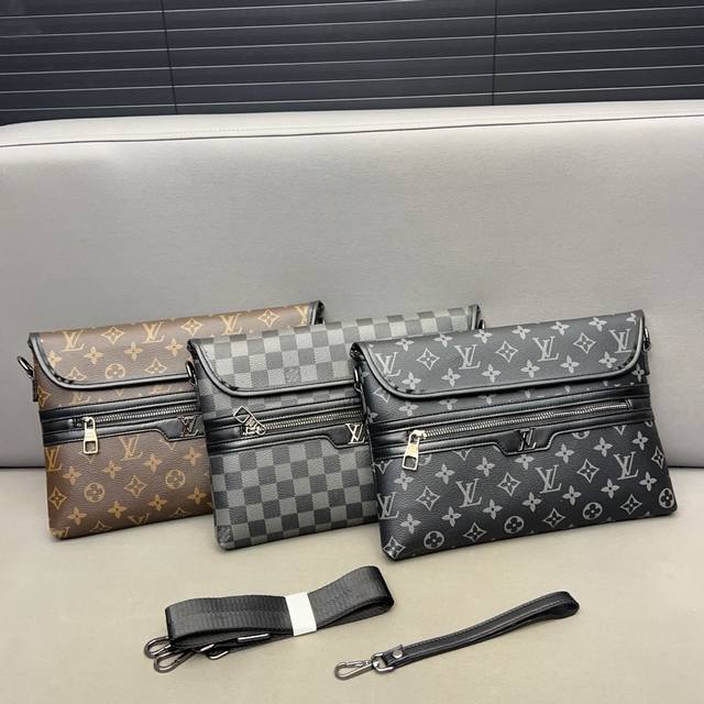 Louisvuitton 路易威登 多功能手拿包单肩包男士斜挎包 采用精湛镶嵌细工 实物拍摄 原厂原版面料 配送防尘袋 30 X 20 Cm