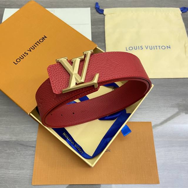 品牌 Lv 路易 威登 原单 皮带腰带 双面使用专柜质量 百分百头层牛皮 24K纯钢扣 送人自用首选 保证真皮 包装 请认准图片专柜包装