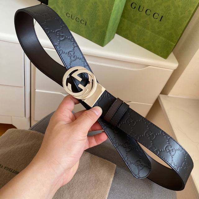 Gucci -古驰 宽 3.7Cm 意大利原厂压花皮 黑咖双面可用 精品纯铜旋转扣