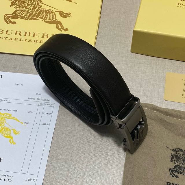 品牌 巴宝莉burberry 新款自动皮带 等级 进口头层牛皮 不要拿市场便宜皮版和我们比.不是一个档次.识货来 新款开模 带宽3.5厘米.油边精致 电脑车线