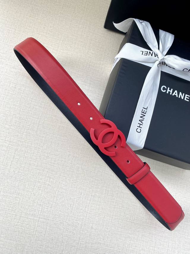 宽度3.0Cm Chanel 香奈儿 品牌新款 选用两面平纹牛皮多颜色可选择 搭配同色金属钢扣