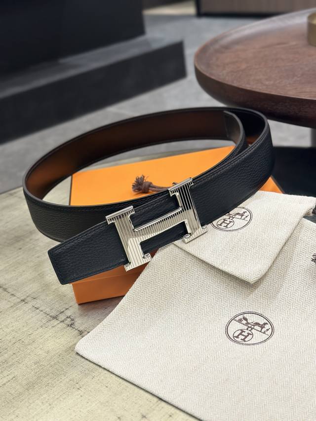 爱马仕 H 5382 Belt Buckle & Reversible Leather Strap 38Mm