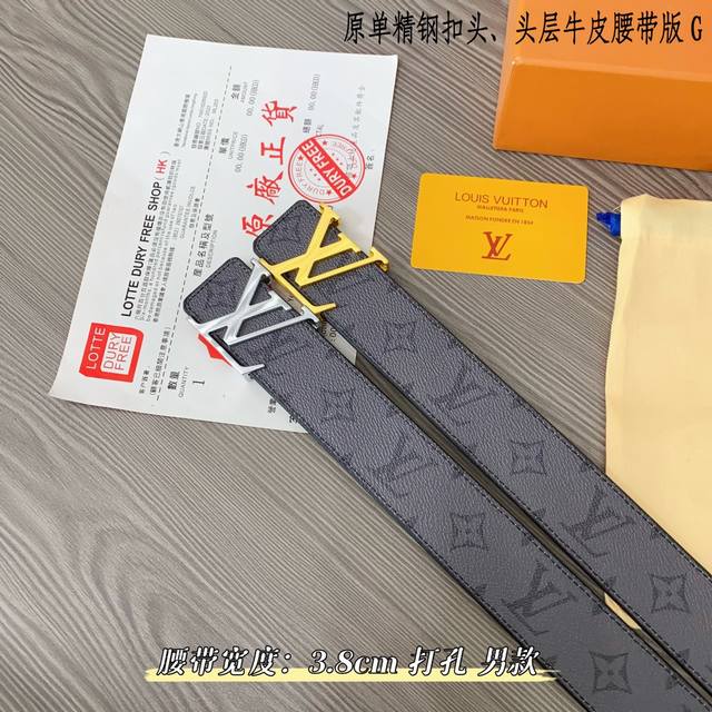 路易l驴家 寬度3.8Cm 為原廠头层牛皮 風格效果 底為柔軟的黑色头层牛皮 經典字母精钢扣头效果 手感極佳 从买原版到开发历经数月打造而出 选料 做工细节 媲