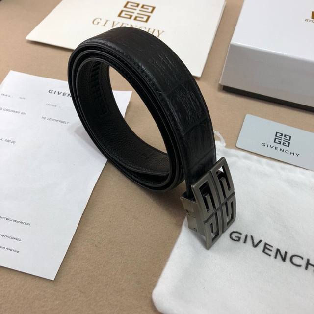 品牌 纪梵希givenchy 新款自动皮带 等级 双面头层牛皮 不要拿市场便宜皮版和我们比.不是一个档次.识货来 新款开模 带宽3.5厘米.油边精致 电脑车线