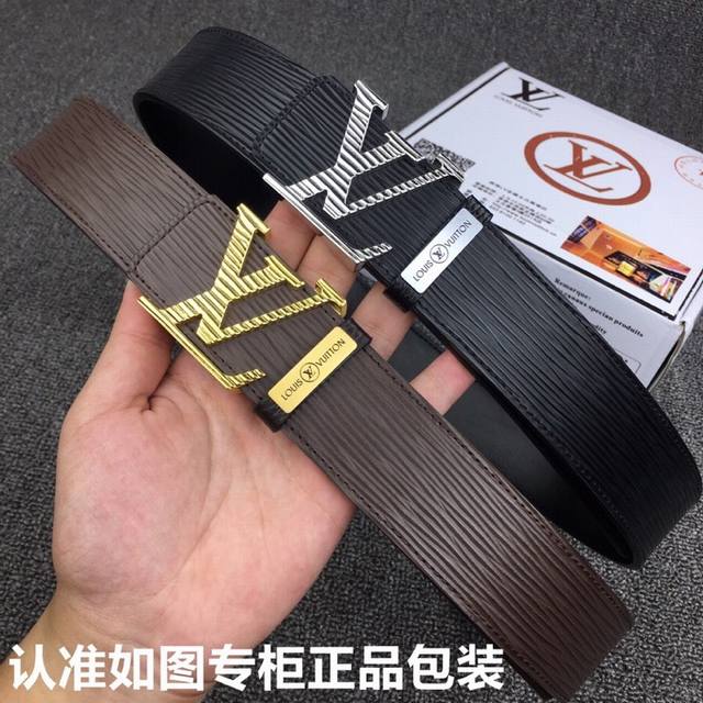 品牌 Lv.路易威登 型号 原单 请认准如图专柜包装 等级 意大利进口百分百头层牛皮 Lv.路易威登 水波纹系列 世界著名奢侈品品牌 进口头层牛皮 国外专柜有同