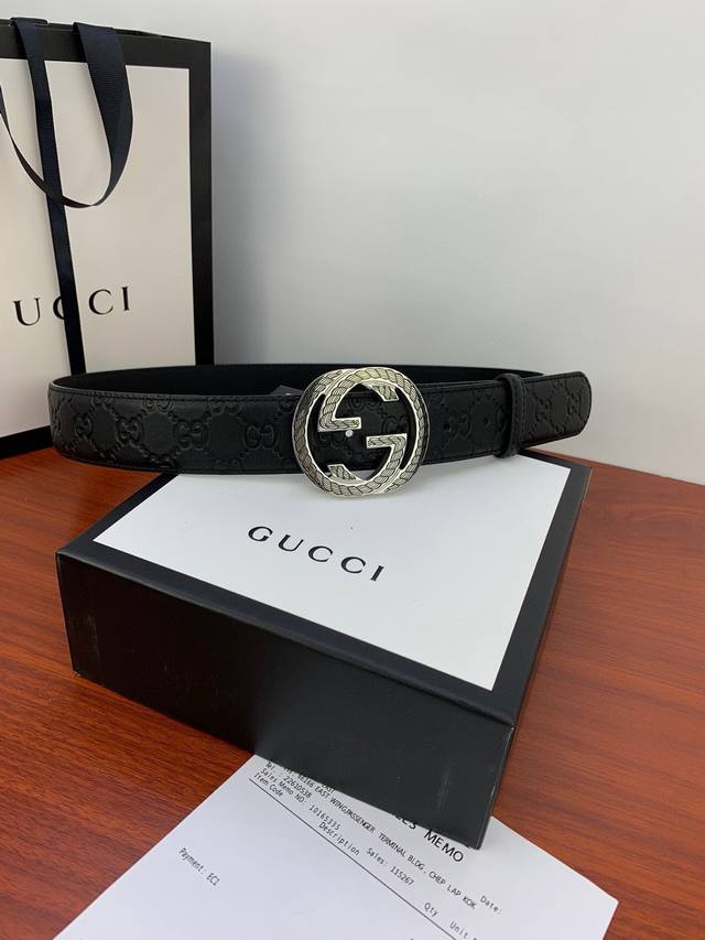 4.0Cm Gucci 經典款g家压大花皮底 两面头层 搭配原单钢扣採用精挑細選進口頂級牛皮 手感柔軟細膩