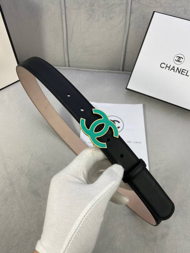 宽度3.0Cm Chanel 香奈儿 女士经典款腰带皮带新款光滑内衬磨砂牛皮银色 精品磨胶钢扣