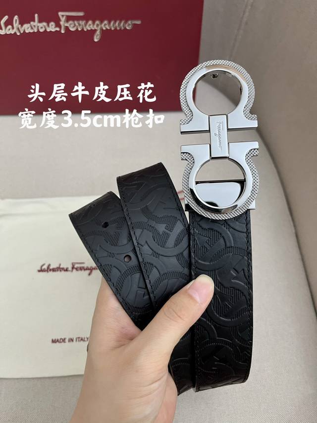 特 Ferragamo.菲拉格慕 全套包装 宽度3.5Cm 高级定制款男士皮带 双面进口牛皮 可双面使用 自行选择搭配 真材实料 很有质感 时尚经典不失风范 搭