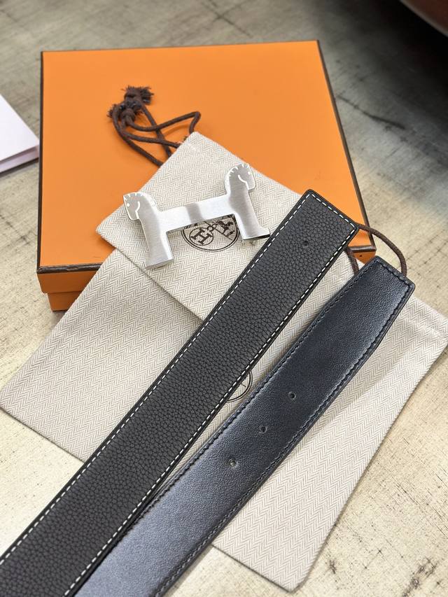 爱马仕 原厂皮系列 H 5382 Belt Buckle & Reversible Leather Strap 38Mm