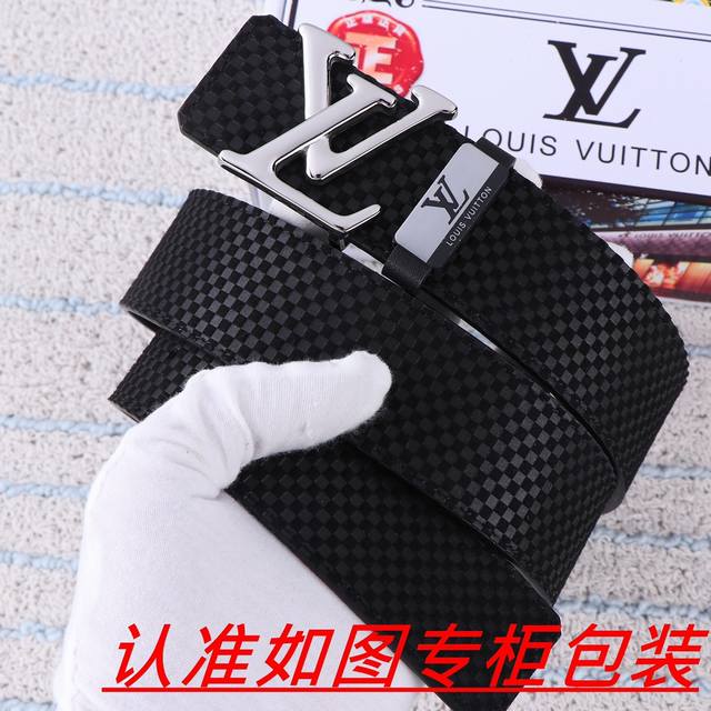 品名：Lv..路易.威登·腰带原单·皮带 材料：百分百头层牛皮，保证真皮。24K纯钢扣双面可用专柜同等质量， 送人自用首选 包装： 请认准如图专