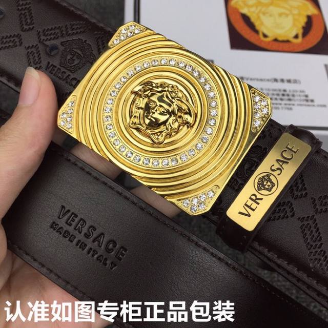 品牌：Versace.范思哲镶钻 型号：原单！请认准如图专柜包装 等级：意大利进口百分百头层牛皮，范思哲.Versace，世界著名奢侈品品牌，美