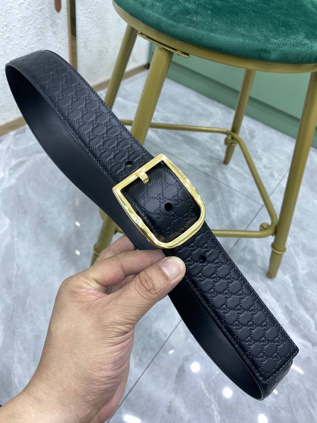 特 Gucci 古驰 进口牛皮革针扣 牛皮腰带黑色 宽4Cm 官网 得物 同款 压小花平尾 大孔款