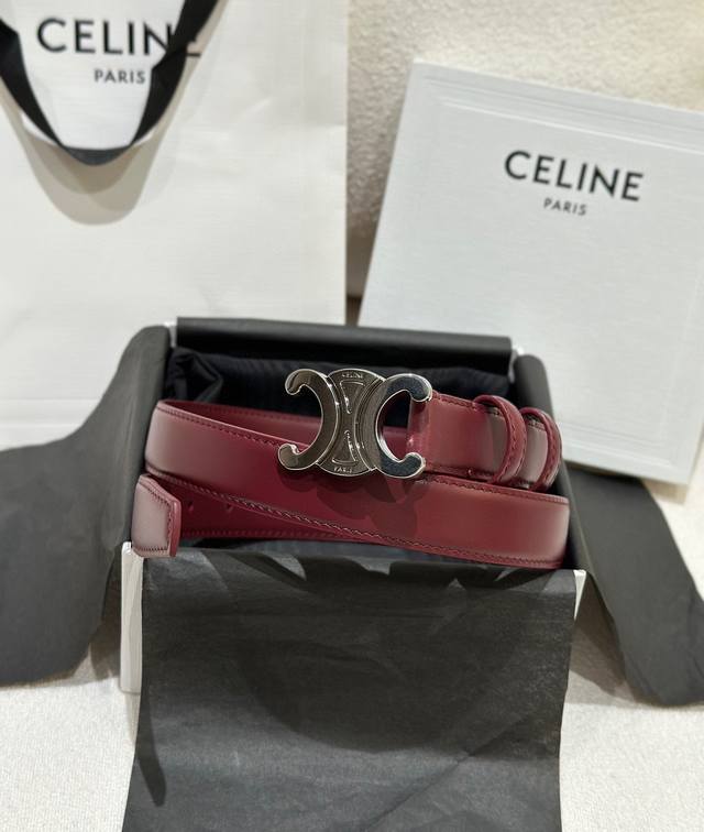 特 Celine 2024新款女士凯旋们腰带 Triomphe 双面顶级小牛皮腰带 百搭时尚潮流，宽2.5Cm