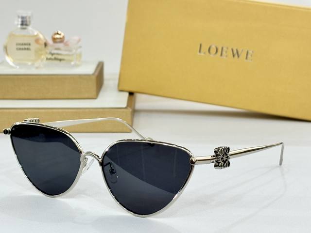 Loewe Mod:Lw50037U Size:60口16-145 无法超逸的单品 跟足原版色 肉眼可见的品质差别