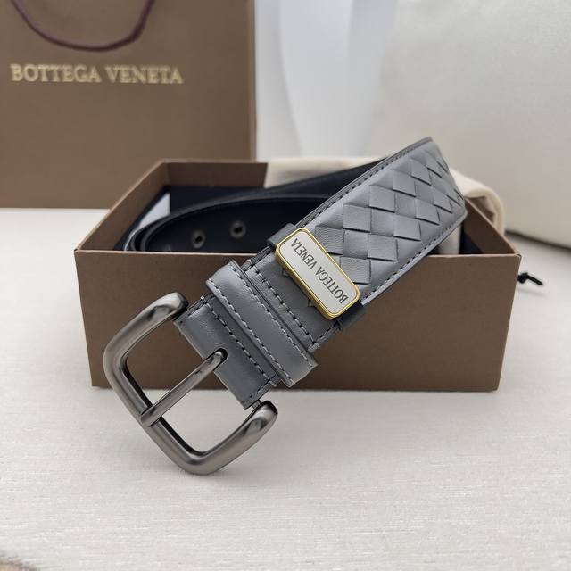 品名：葆蝶家. Bottega Veneta 原单 腰带 皮带 型号：针扣，新款原版经典精品针式扣头，实物拍摄，原版头层牛皮 材料：百分百头层牛皮，保证真皮。专