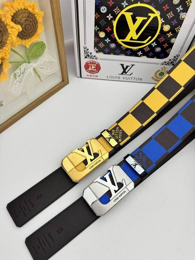 品名：LV..路易..威登原单 材质：原单牛皮腰带 百分百头层牛皮腰带保证真皮，24K纯钢扣，专柜原单品质、做工精细，时尚大牌，送人自用首选 包装： 请认准如图