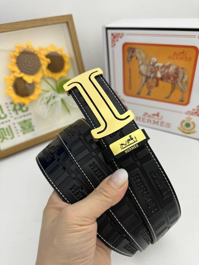 品名：爱马仕.Hermès 原单 材质：原单牛皮腰带 百分百头层牛皮腰带保证真皮，24K纯钢扣，专柜原单品质、做工精细，时尚大牌，送人自用首选 包装： 请认准如