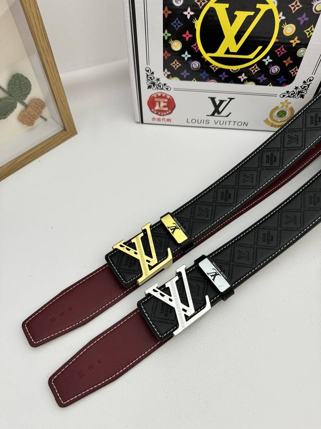 品名：Lv..路易..威登原单 材质：原单牛皮腰带 百分百头层牛皮腰带保证真皮，24K纯钢扣，专柜原单品质、做工精细，时尚大牌，送人自用首选 包装： 请认准如图