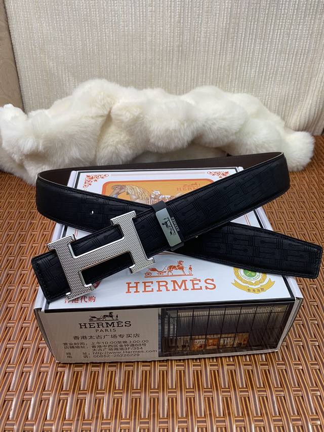 品名：爱马仕.Hermès 原单 材质：原单牛皮腰带 百分百头层牛皮腰带保证真皮，24K纯钢扣，专柜原单品质、做工精细，时尚大牌，送人自用首选 包装： 请认准如