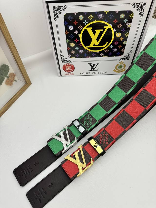 品名：Lv..路易..威登原单 材质：原单牛皮腰带 百分百头层牛皮腰带保证真皮，24K纯钢扣，专柜原单品质、做工精细，时尚大牌，送人自用首选包装： 请认准如图专