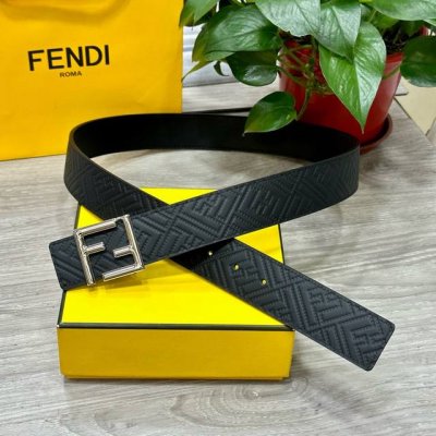 特 Fendl 芬迪 宽40Mm双面原版小牛皮 搭配单钌钯电镀扣 完美的手感.油边 出众的设计.风格 高贵奢华 时尚大方 高清实拍 货真价实 品质保证 双面用