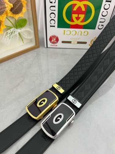 品名：古奇.Gu...Ci 自动带 材质：原单牛皮腰带 专柜原单品质、做工精细，时尚大牌，送人自用首选 包装： 请认准如图专柜包装赠送打孔器手提袋专柜礼盒宽度3