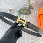 爱马仕 特种皮腰带自动带系列 ，原厂五金精品不锈钢扣，手感柔软舒适 宽3.5Cm。