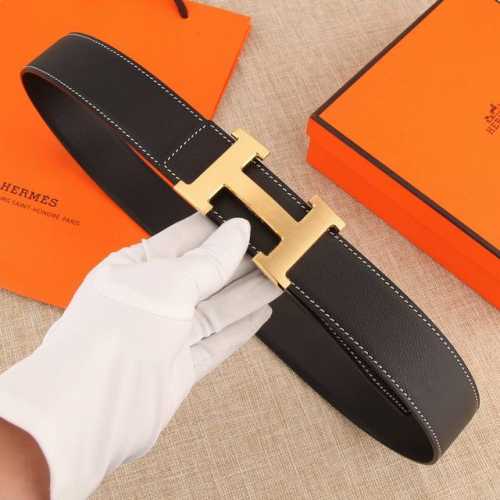特 P160 爱马仕 3.8Cm 顶级进口头层手掌纹牛皮配平纹底，经典拉丝款式，专柜有售，细节无可挑剔配送全套专柜包装，宽度 3.8Cm