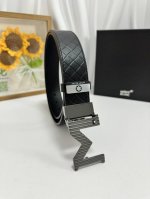 品名：万宝龙 Montblanc 材质：原单牛皮腰带 百分百头层牛皮腰带保证真皮，24K纯钢扣，专柜原单品质、做工精细，时尚大牌，送人自用首选 包装： 请认准如