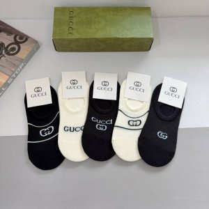 配包装 一盒5双 Gucci 古奇 Ins超火爆小单品袜子，纯棉面料，潮人必备 ，经典双G袜，个性时尚百搭款，你值得拥有哦
