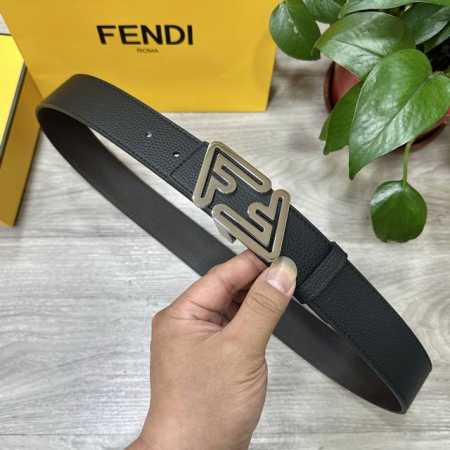 Fendl 芬迪宽40Mm双面原版小牛皮 搭配单钌钯电镀扣 完美的手感.油边 出众的设计.风格 高贵奢华 时尚大方 高清实拍 货真价实 品质保证 双面用 - 点击图像关闭