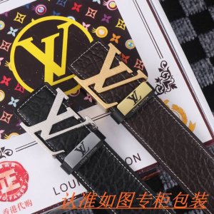 品名：Lv 路易斯登 原单 DDD 材料：百分百头层牛皮，保证真皮。专柜原单品质、做工精细，送人自用首选 DDD 包装： 请认准如图专柜包装，赠送打孔器，银联发