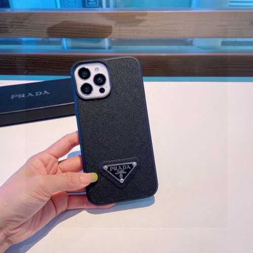 新款上架 普拉达 prada官网同款全包手机壳 精准孔位 iphone16系列更新 型号 为了不出现报错型号 请打开本机查看手机设置显示的型号 iphone16