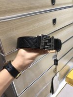 配送专柜包装 打孔针 特 新款 Fd 宽38Mm 支持Nfc 芯片扫描，标志造型宽皮带，原版亚克力黑方钻扣，进口原版水染色小牛皮制成，镀金表面金属制品，品质保证