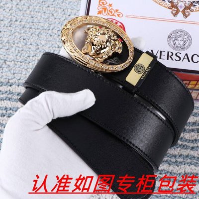 男士腰带：范思哲 原单 男士皮带：百分百头层牛皮，保证真皮。24K纯钢扣双面可用专柜同等质量， 送人自用首选 包装： 请认准如图专柜包装，赠送打孔器，银联发票，