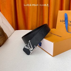 驴牌～顶级品质，经典黑咖双面荔枝纹，搭配精品钢扣，高端奢华，宽度4.0Cm 顶级 原单带150