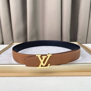 驴家商务休闲、正装均可佩戴！3.5Cm 最新款尖头设计，抛光扣头、时尚百搭