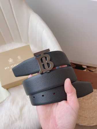 品牌:博柏利 价格:特 尺寸:带宽38Mm 正品尺寸 五金材质:专柜精品扣，真空电镀，工艺精细 带身材质:天然头层牛皮.质感十足 - 点击图像关闭