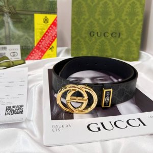 皮带：古奇.Gu...Cci原单 腰带：百分百头层牛皮，保证真皮，24K双G纯钢扣双面可用专柜同等质量， 送人自用首选 包装： 请认准如图专柜全套礼盒包装，赠送