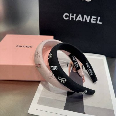 配包装盒 Miumiu新款发箍，简单优雅，实用百搭，值得入手！