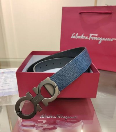 Ferragamo 菲拉格慕 双面进口牛皮，搭配精品铜扣，自行选择搭配，真材实料有质感，时尚经典不失风范 ，长短可自行裁剪