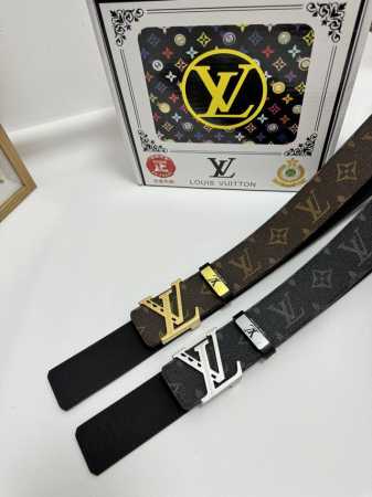 品名：Lv..路易..威登 材质：原单牛皮腰带 百分百头层牛皮腰带保证真皮，24K纯钢扣，专柜原单品质、做工精细，时尚大牌，送人自用首选 包装： 请认准如图专柜 - 点击图像关闭