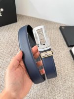 品名：万宝龙.Montblanc原单 腰带 自动皮带 型号：内穿款自动带，原版新款纯钢材质自动扣，双面头层牛皮实物拍摄， 材料：百分百头层牛皮，保证真皮。专柜同