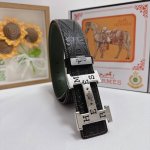 品名：爱马仕.Hermès 原单 材质：原单牛皮腰带 百分百头层牛皮腰带保证真皮，24K纯钢扣，专柜原单品质、做工精细，时尚大牌，送人自用首选 包装： 请认准如